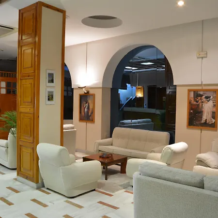 호텔 Regio 2 3*